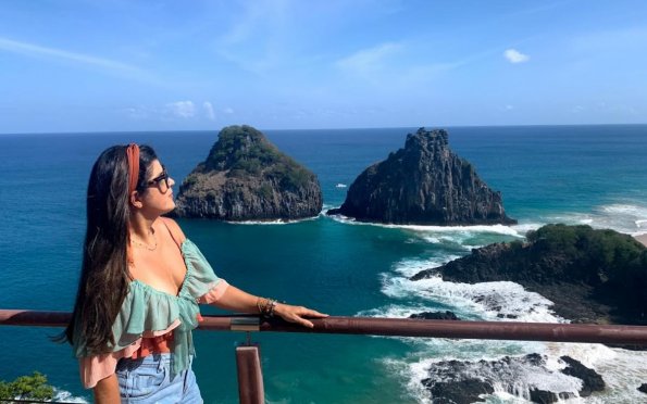 O Morro Dois Irmãos é um dos principais cartões postais de Noronha