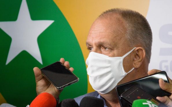 Belivaldo Chagas é contra o fim do gasto mínimo com Saúde e Educação