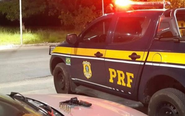 Perseguição policial termina com dois mortos e um preso em Aracaju