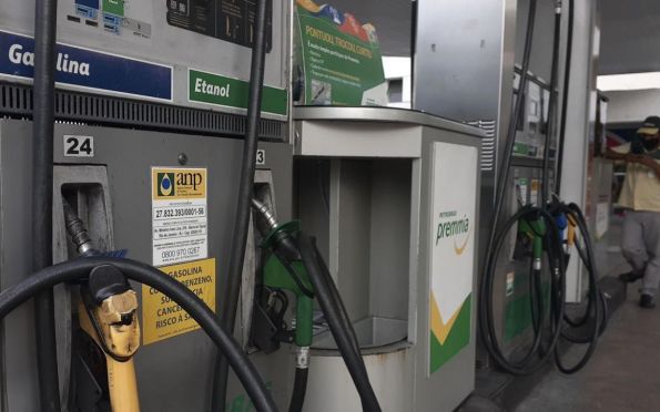 Alíquota do óleo diesel é zerada, mas redução não chegará aos consumidores