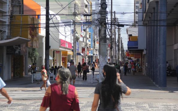 Confira como fica o funcionamento de comércio e serviços em Sergipe