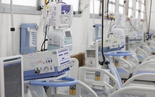 Governo de Sergipe anuncia mais 11 leitos de UTI para doentes com covid